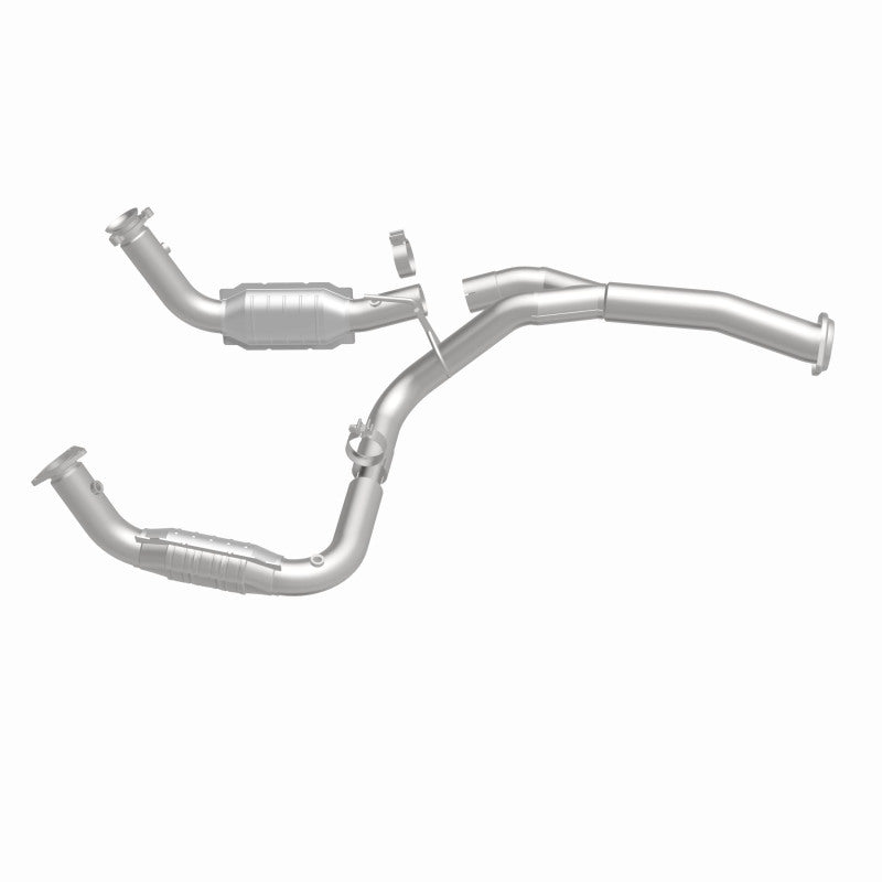 Magnaflow Catalytic Converter Direct Fit MagnaFlow Conv Direct Fit 11-16 Chevrolet Silverado 2500HD/3500HD / GMC Sierra 2500HD/3500HD