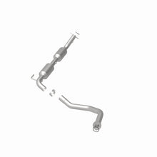 Load image into Gallery viewer, Magnaflow Catalytic Converter Direct Fit MagnaFlow Conv DF 8/08-09 Toyota Tundra 5.7L Driver Side
