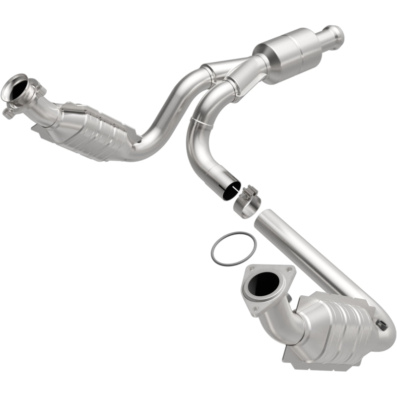 Magnaflow Catalytic Converter Direct Fit MagnaFlow Conv DF 09-13 Chevy Avalanche 5.3L
