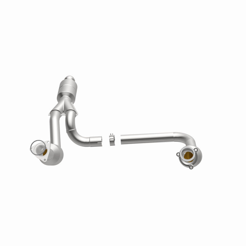 Magnaflow Catalytic Converter Direct Fit MagnaFlow Conv Direct Fit 14-16 GMC Sierra 1500 V6 4.3L