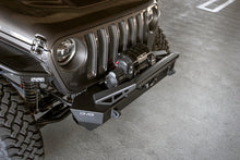 Load image into Gallery viewer, DV8 Offroad Bumpers - Steel DV8 Offroad 07-23 Jeep Wrangler/Gladiator JT/JK/JL FS-25 Stubby Front Bumper w/Plated Bull Bar
