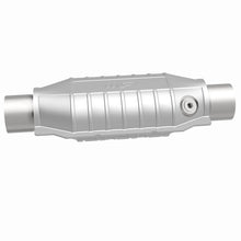 Load image into Gallery viewer, Magnaflow Catalytic Converter Universal MagnaFlow Conv Univ 2.5 Single O2 Boss