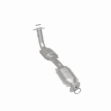 Load image into Gallery viewer, Magnaflow Catalytic Converter Direct Fit Magnaflow Conv DF 07-08 Tundra 5.7L P/S