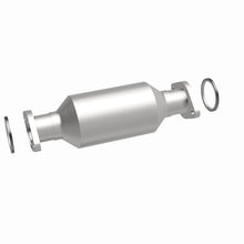 Load image into Gallery viewer, Magnaflow Catalytic Converter Direct Fit MagnaFlow Conv Chevrolet-Geo-Toyota 12.5X6.5X