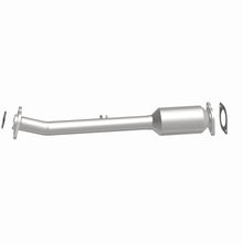 Load image into Gallery viewer, Magnaflow Catalytic Converter Direct Fit Magnaflow Conv DF 11-15 Frontier 4 Underbody