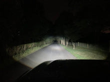 Load image into Gallery viewer, ORACLE Lighting Headlights Oracle Jeep JL/Gladiator JT Oculus Bi-LED Projector Headlights - Amber/White Switchback SEE WARRANTY