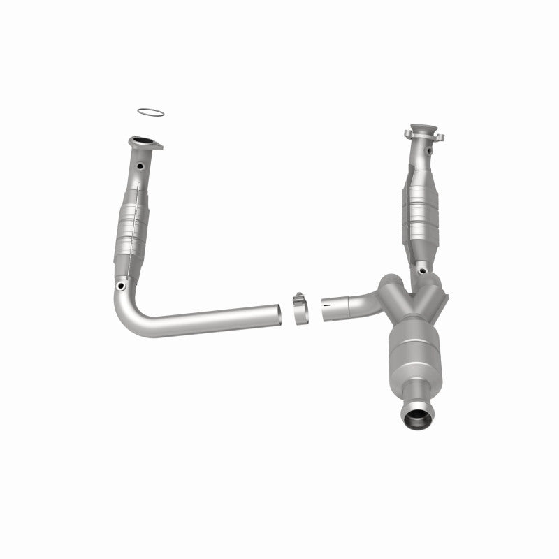 Magnaflow Catalytic Converter Direct Fit MagnaFlow Conv DF 09-13 Chevy Avalanche 5.3L