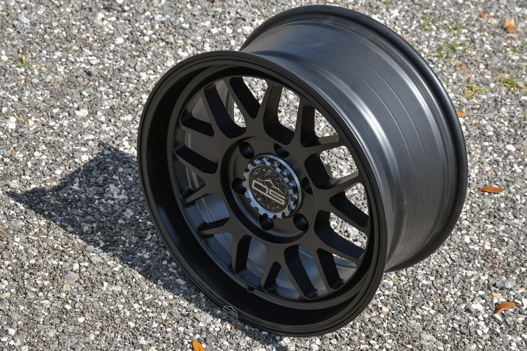 Overland Sector Hyperdrive Flow Formed 17x8.5 +25 6x139.7 106.1mm All Satin Black