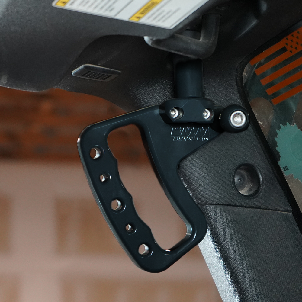 CMM Offroad Jeep 1" / black JK & JKU Front Loop Grab Handles