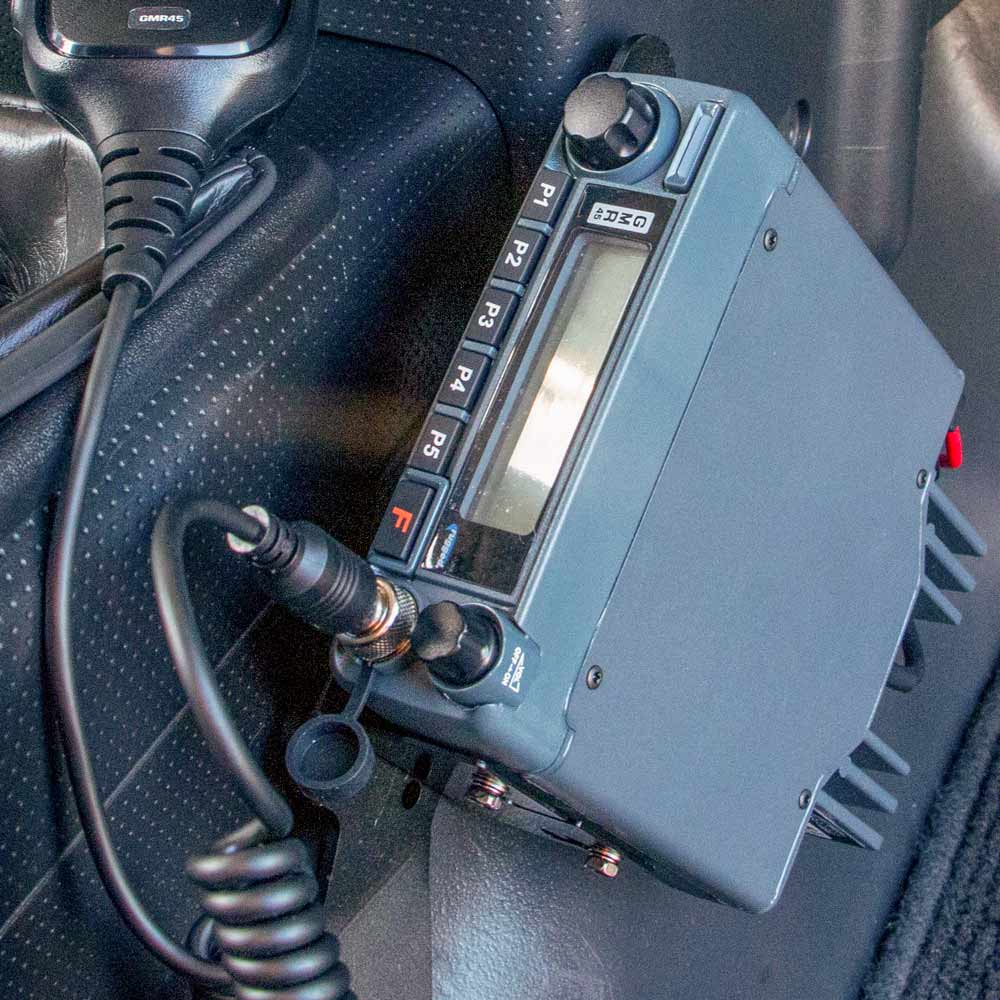 Rugged Radios Radio Kits Toyota Tundra Two-Way GMRS Mobile Radio Kit
