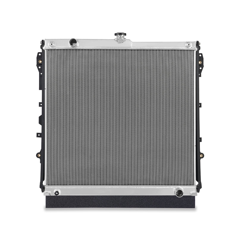 Mishimoto Radiators Mishimoto 2007+ Toyota Tundra 4.6/4.7/5.7L Performance Aluminum Radiator