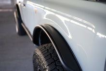 Load image into Gallery viewer, DV8 Offroad Fenders DV8 Offroad 21-23 Ford Bronco Tube Fender Flares