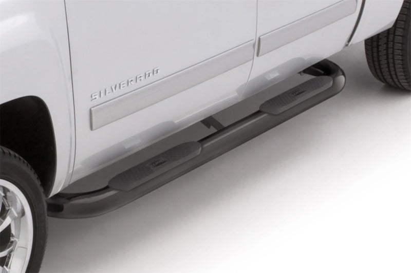 LUND Nerf Bars Lund 15-18 Ford F-150 SuperCrew 4in. Oval Curved Steel Nerf Bars - Black