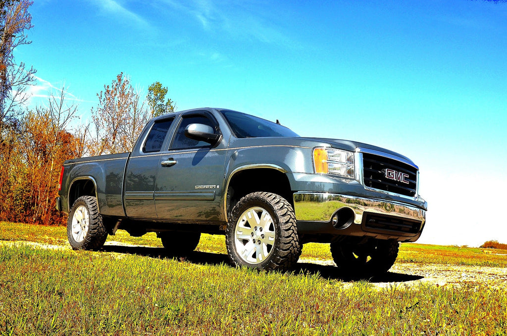 Rough Country Lift Kits 3.0 Inch GM Suspension Lift Kit (07-13 1500 PU 2WD) Rough Country - 10730