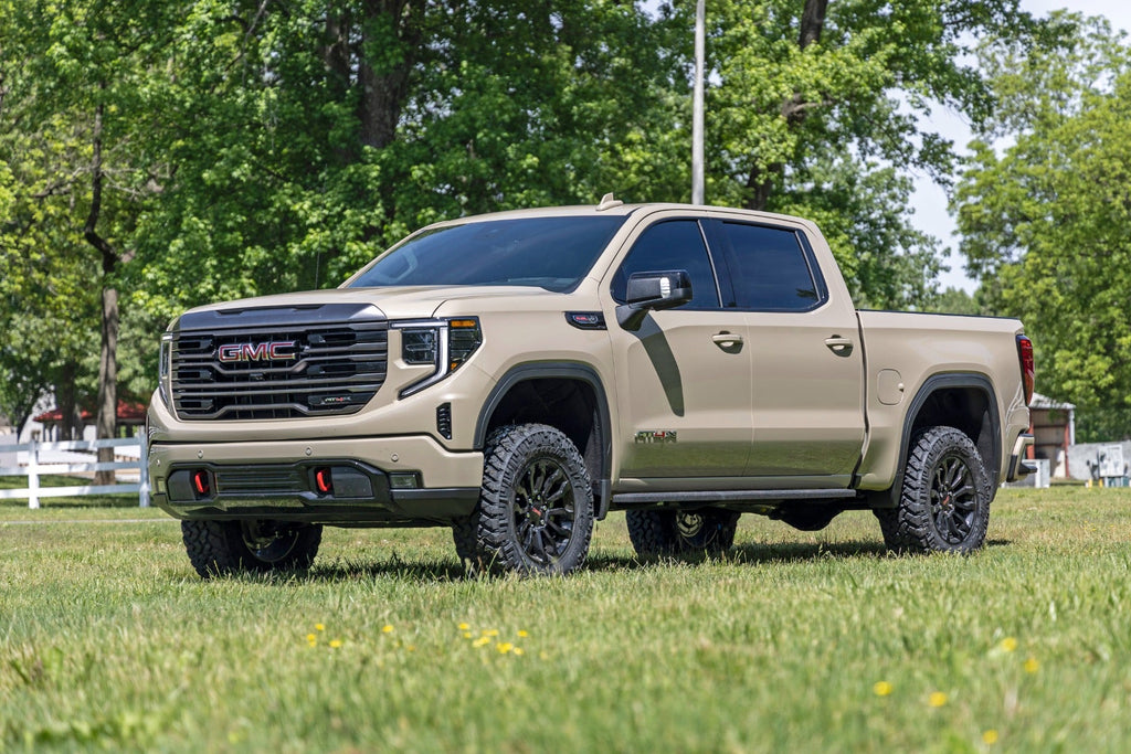 Rough Country Leveling Kit 1.5 Inch Leveling Kit AT4X GMC Sierra 1500 4WD (22-23) Rough Country - 1301