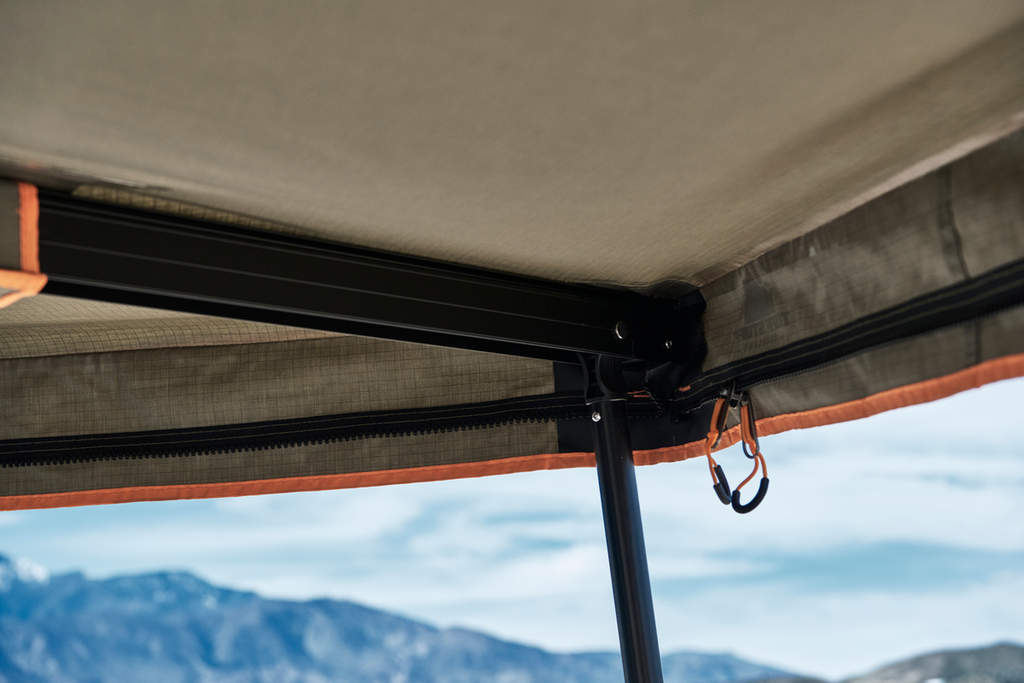 Tuff Stuff Overland Awning Tuff Stuff 270º Degree Compact Awning (Driver Side)