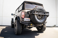 Load image into Gallery viewer, DV8 Offroad Bumper Accessories DV8 Offroad Elite Series D-Ring Shackles - Pair (Gray)