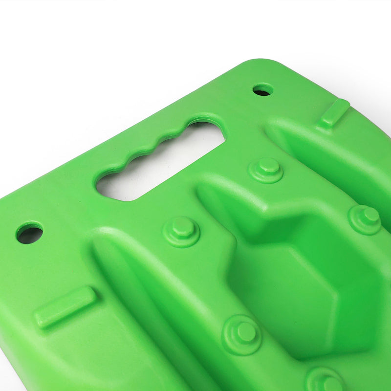 DV8 Offroad Recovery Boards DV8 Offroad Recovery Traction Boards w/ Carry Bag - Green