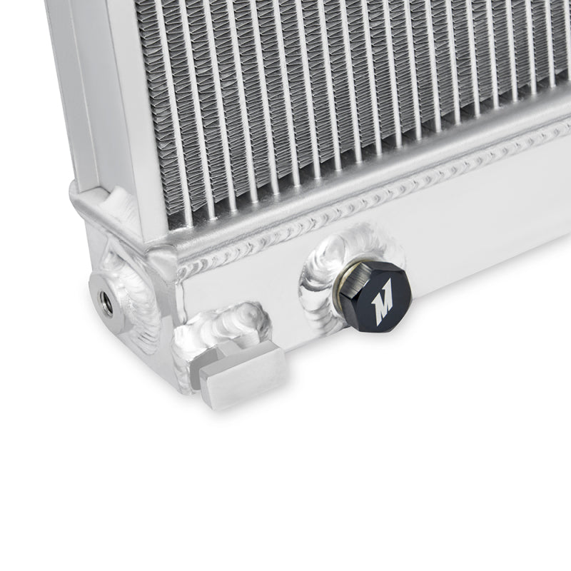 Mishimoto Radiators Mishimoto 2007+ Toyota Tundra 4.6/4.7/5.7L Performance Aluminum Radiator