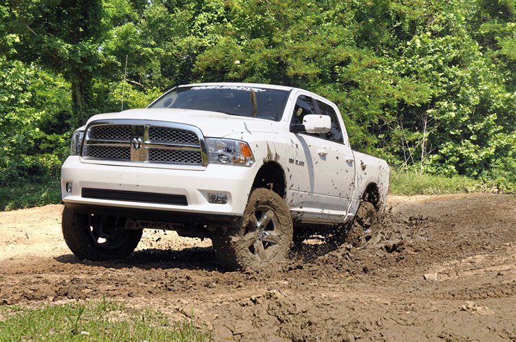 Rough Country Lift Kits 6 Inch Suspension Lift Kit 09-11 RAM 1500 4WD Rough Country - 32930