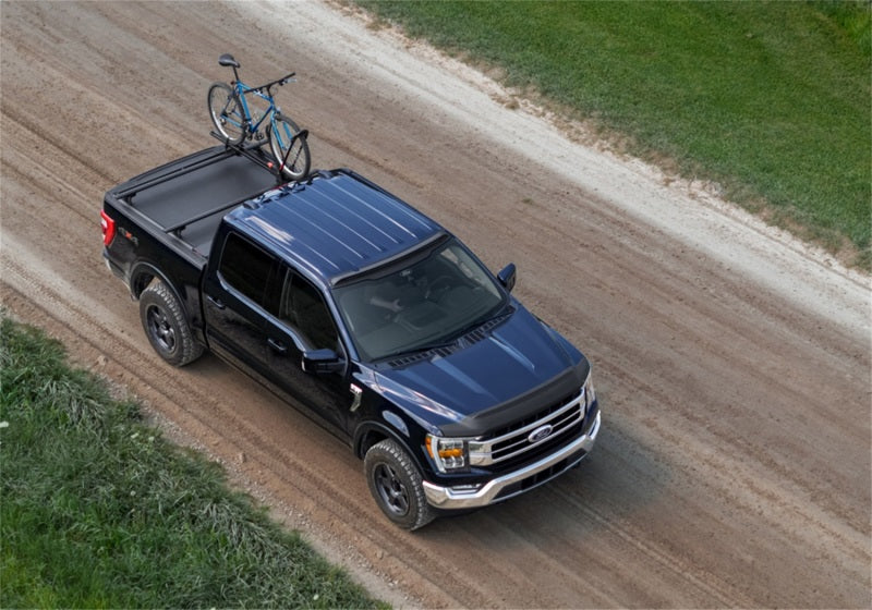 Roll-N-Lock Tonneau Covers - Retractable Roll-N-Lock 20-22 Jeep Gladiator (w/Trail Rail Sys - 60in Bed) M-Series XT Retractable Tonneau Cover