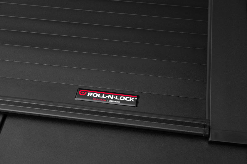 Roll-N-Lock Tonneau Covers - Retractable Roll-N-Lock 2019 Chevrolet Silverado 1500 XSB 68-3/8in A-Series Retractable Tonneau Cover