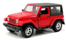 Load image into Gallery viewer, Offroad Trading Company JADA 1:32 JUST TRUCKS - 2014 JEEP WRANGLER Red)