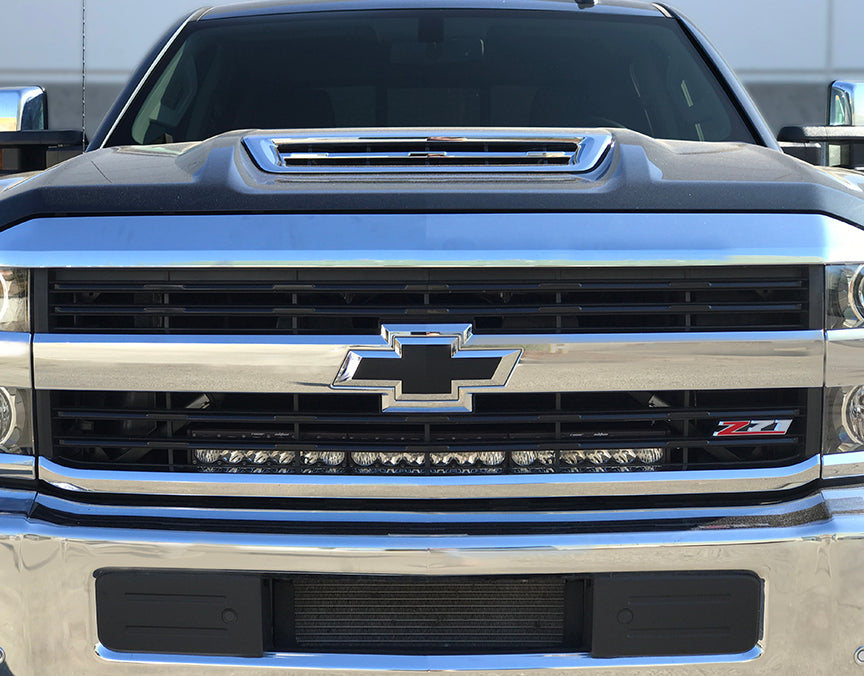 Baja Designs LED Light Kit Silverado 2500/3500 (17) Onx6 30 Inch Arc Grille Kit Baja Designs - 447769