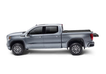 Load image into Gallery viewer, Roll-N-Lock Tonneau Covers - Retractable Roll-N-Lock 2019 Chevrolet Silverado 1500&amp; GMC Sierra 1500 96.5in M-Series Retractable Tonneau Cover