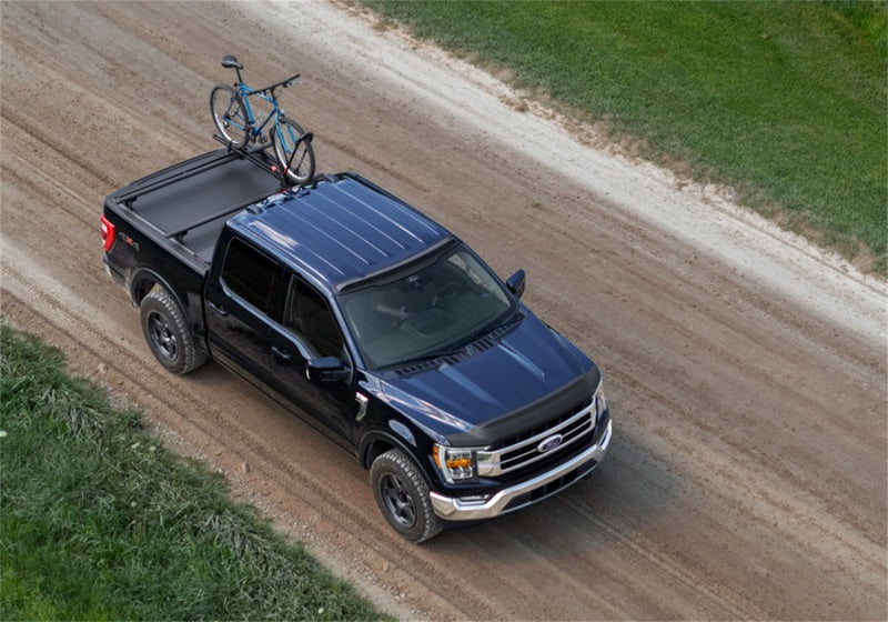 Roll-N-Lock Tonneau Covers - Retractable Roll-N-Lock 20-22 Chevrolet Silverado 2500-3500 (82.2in. Bed) A-Series XT Retractable Tonneau Cover