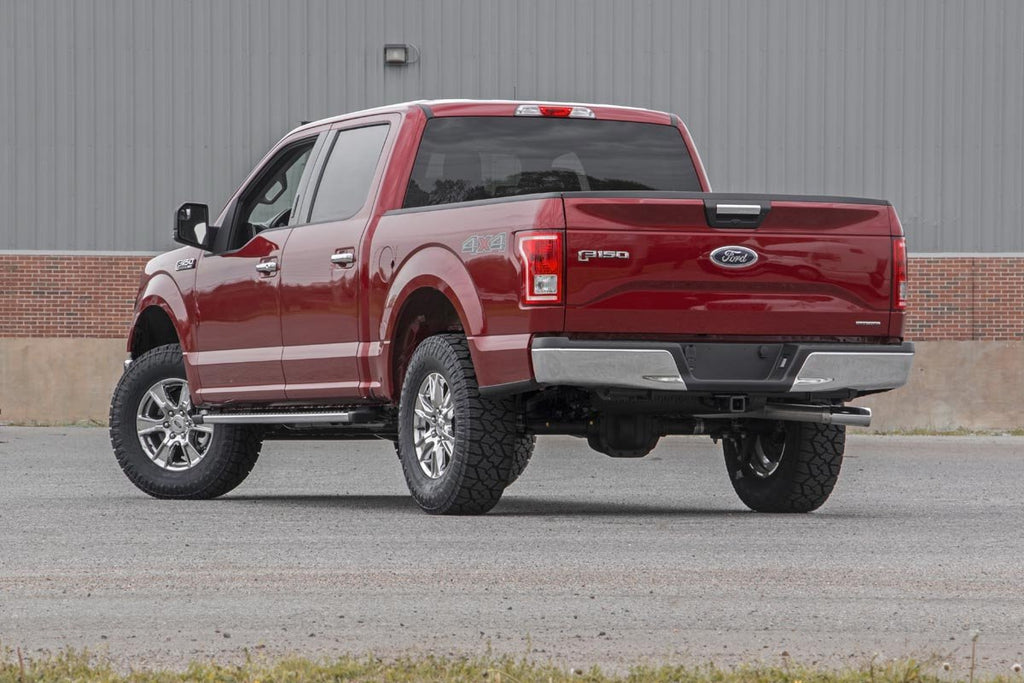 Rough Country Leveling Kit 2.0 Inch Ford Front Leveling Strut Kit 14-21 F-150 4WD Rough Country - 501068