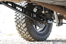 Load image into Gallery viewer, Rough Country Suspension Traction Bar Ford Traction Bar Kit 0-3 Inch Lift 05-16 Ford F-250 4WD Rough Country - 51005