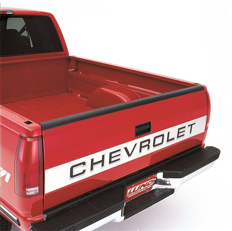 LUND Exterior Trim Lund Universal (Pickup) Tailgate Protector - Black
