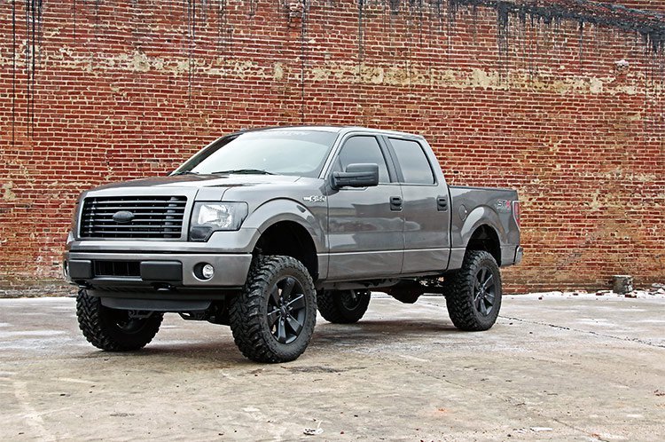 Rough Country Lift Kits 6 Inch Suspension Lift Kit Strut Spacers N3 Shocks 11-14 F-150 4WD Rough Country - 57530