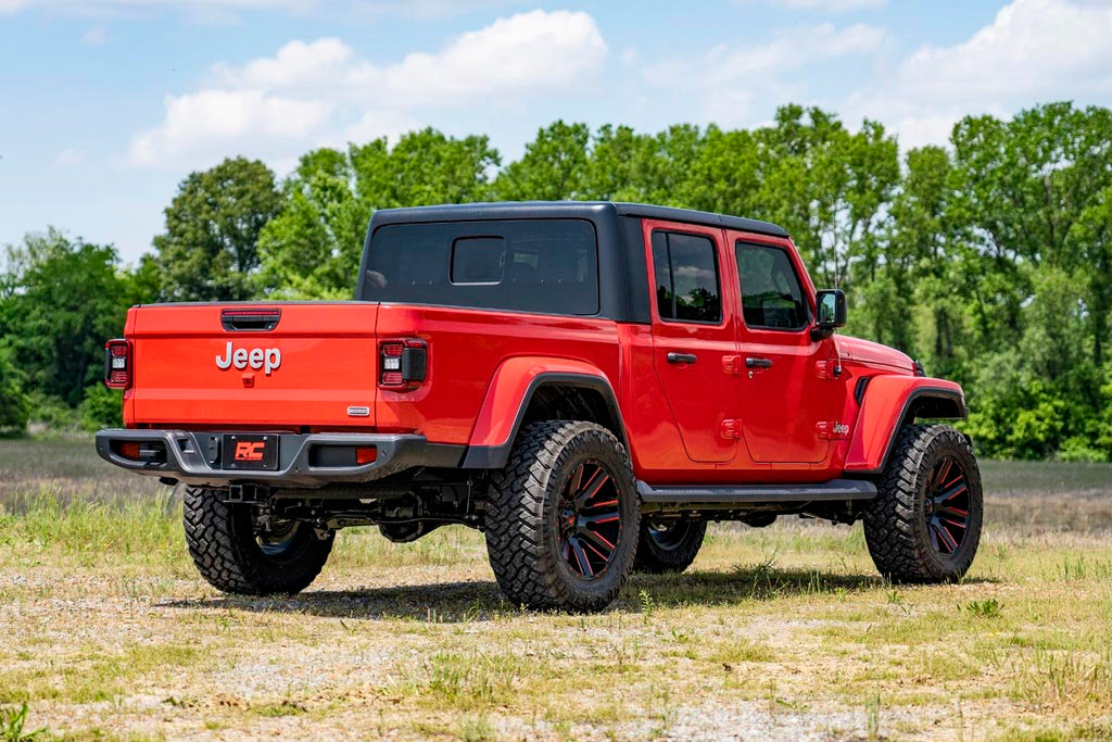 Rough Country Lift Kits 2.5 Inch Jeep Suspension Lift Kit 20 Gladiator Rough Country - 63400