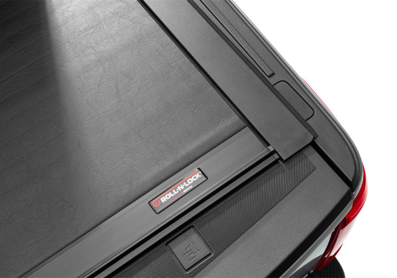 Roll-N-Lock Tonneau Covers - Retractable Roll-N-Lock 2021 Ford F-150 67.1in M-Series Retractable Tonneau Cover