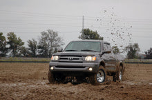 Load image into Gallery viewer, Rough Country Leveling Kit 2.5 Inch Toyota Leveling Kit Rough Country - 750