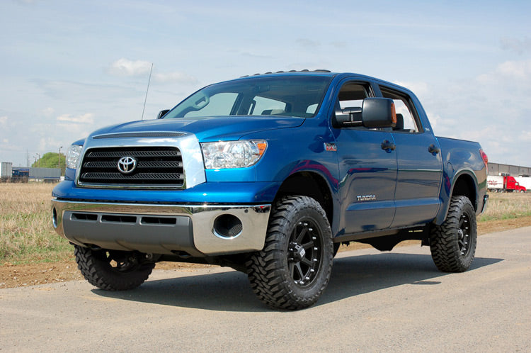 Rough Country Lift Kits 4.5 Inch Toyota Suspension Lift Kit w/ N3 Struts For 07-15 Tundra Rough Country - 75331