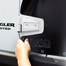 Load image into Gallery viewer, Smittybilt Body Protection Cover MAG-ARMOR (MAGNETIC TRAIL SKINS) 07-18 JK 4DR