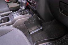 Load image into Gallery viewer, Rugged Ridge Interior Lighting Rugged Ridge 18-22 Jeep Wrangler / Gladiator Race Radio Mount