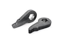 Load image into Gallery viewer, Rough Country Leveling Kit 1.5-2 Inch Leveling Torsion Bar Keys 01-10 Silverado/Sierra 2500HD FT RPO Rough Country - 8592