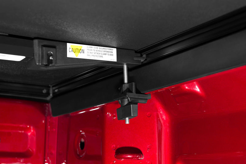 LUND Tonneau Covers - Hard Fold Lund 88-99 Chevy C1500 Fleetside (6.6ft. Bed) Hard Fold Tonneau Cover - Black