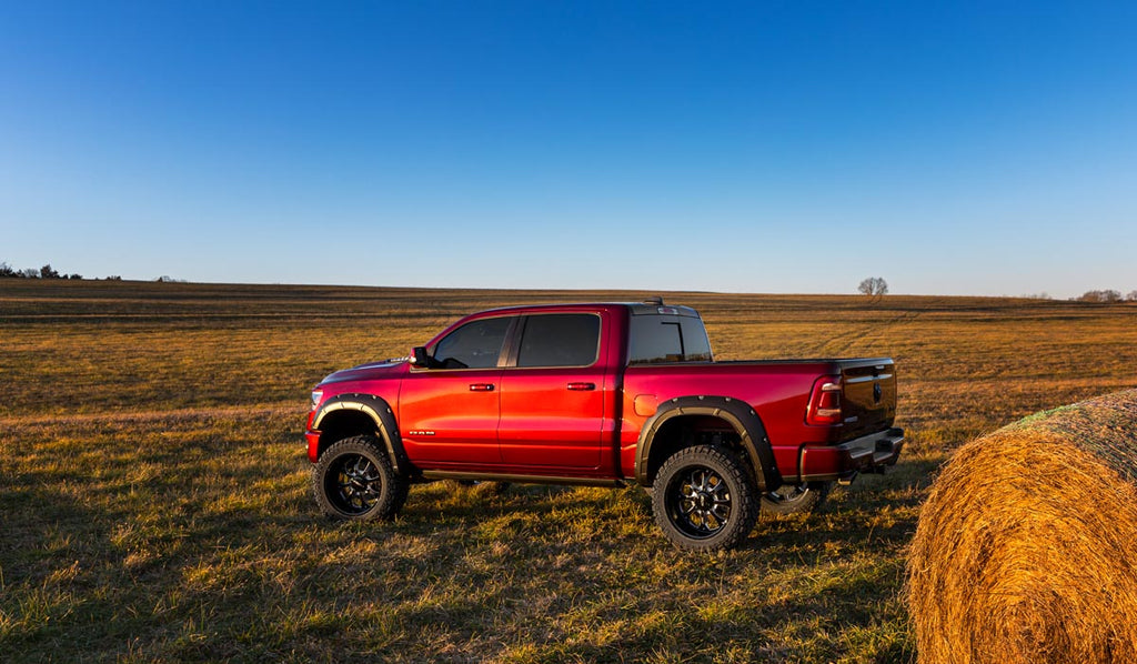 Rough Country Fender Flares Defender Pocket Fender Flares Gloss Black Ram 1500 2WD/4WD (19-23) Rough Country - A-D10914