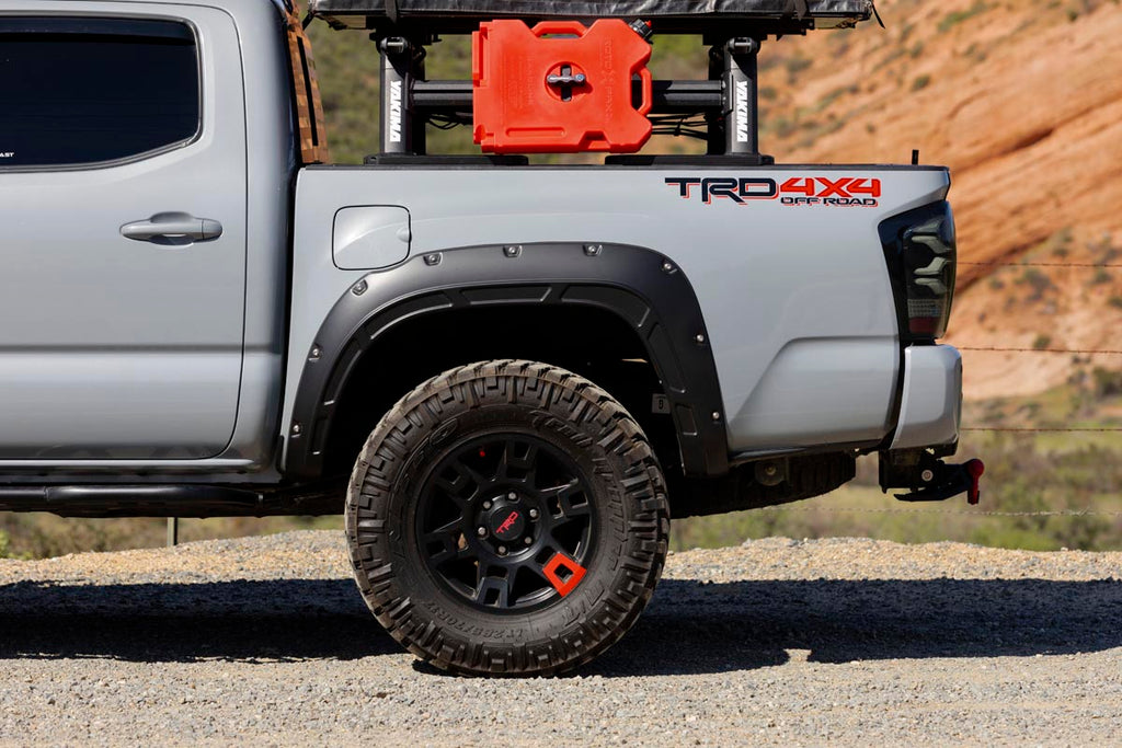 Rough Country Fender Flares Defender Pocket Fender Flare Midnight Black Metallic Toyota Tacoma (16-23) Rough Country - A-T11621-218