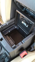 Load image into Gallery viewer, Tuffy Security Products Center Console Insert Console Safe - '20-23 Gladiator / '18-23 Wrangler JL; w/ Factory Console (Black) - 348-01