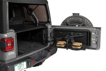 Load image into Gallery viewer, Tuffy Security Products Tailgate Organizer Tailgate Lockbox - &#39;18-23 Wrangler JL (MOLLE Panel; Black) - 365-01