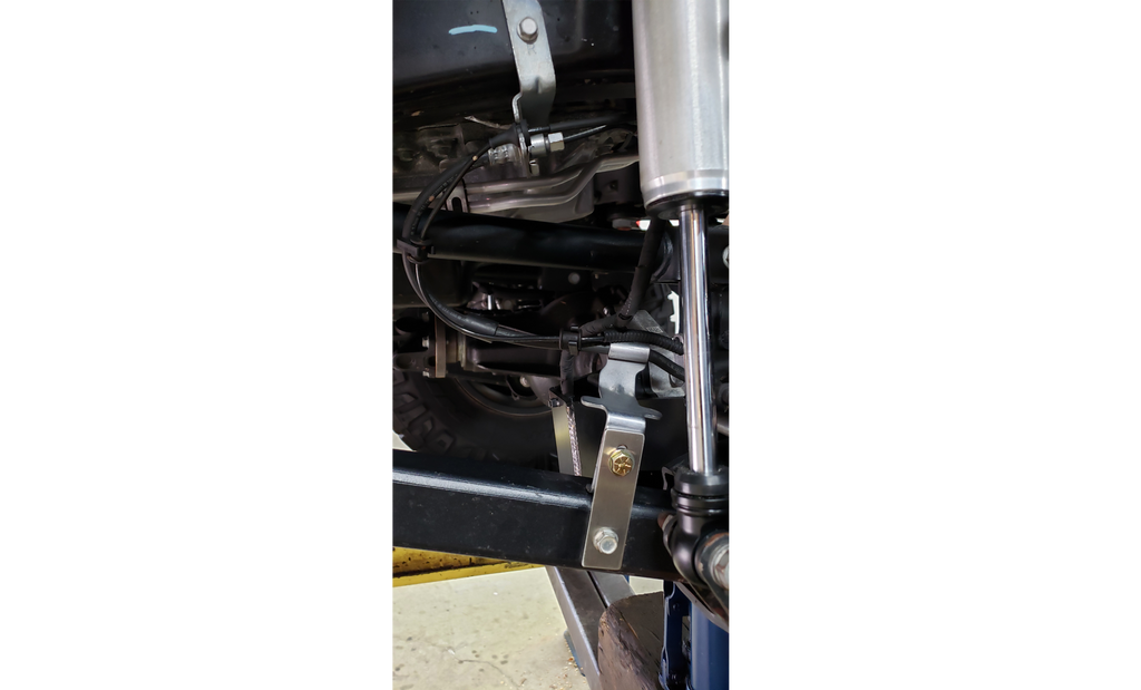 Clayton Off Road Brake Lines Jeep Wrangler Stainless Steel Front Brake Line Bracket Extension 2018+ JL/JT Clayton Off Road - COR-1309501
