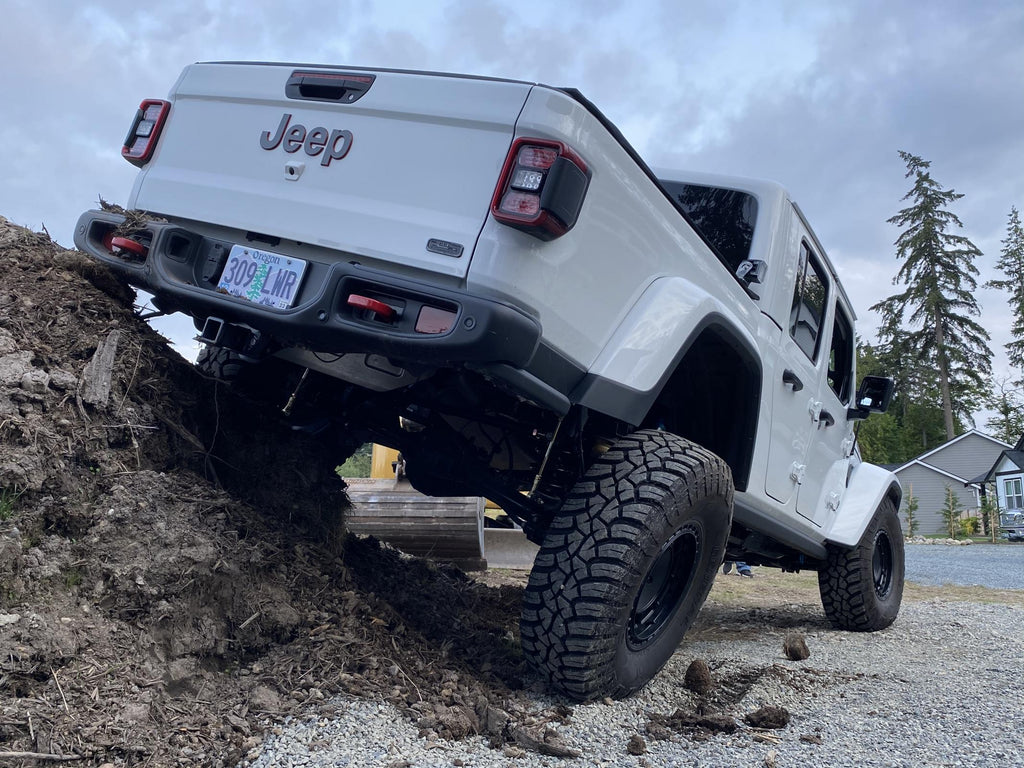 Clayton Off Road Lift Kits Jeep Gladiator Diesel 2.5 Inch Premium Lift Kit Clayton Off Road - COR-2910125