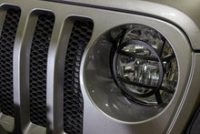 Load image into Gallery viewer, Fishbone Offroad Headlight Guard Jeep JL Headlight Guards For 18-Pres Wrangler JL Aluminum Fishbone Offroad - FB21120
