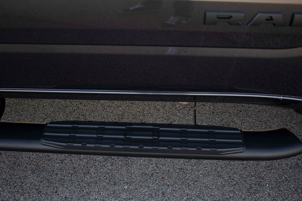Fishbone Offroad Side Steps 19-Current Ram 1500 Quad Cab 5 Inch Oval Side Steps Fishbone Offroad - FB21374